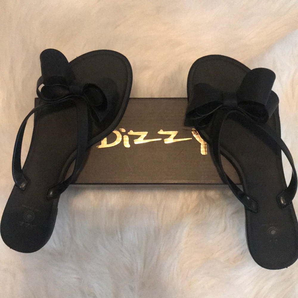 🔥🔥 DIZZY BOW SANDALS 🔥🔥